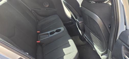 2016 Hyundai Veloster Base