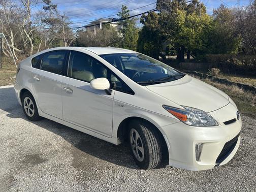 2014 Toyota Prius Two