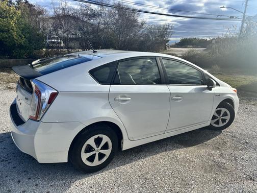 2014 Toyota Prius Two