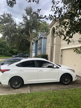 2019 Hyundai Accent SE