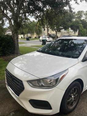 2019 Hyundai Accent SE