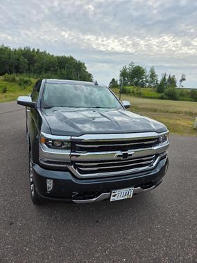 Gray 2018 Chevrolet Silverado 1500 High Country
