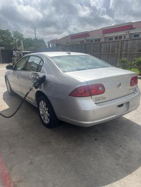 Silver 2009 Buick Lucerne CX
