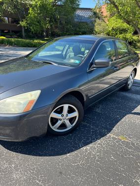 Gray 2005 Honda Accord EX