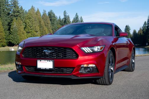 2017 Ford Mustang EcoBoost
