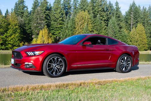 2017 Ford Mustang EcoBoost