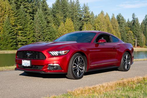 2017 Ford Mustang EcoBoost