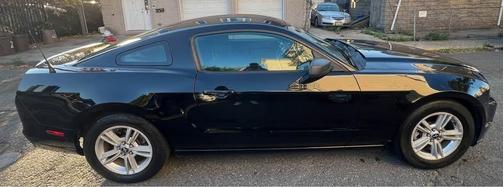Black 2014 Ford Mustang V6
