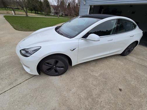 2019 Tesla Model 3 Long Range