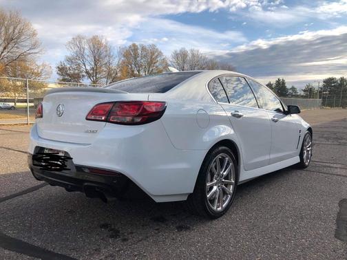 White 2015 Chevrolet SS Base