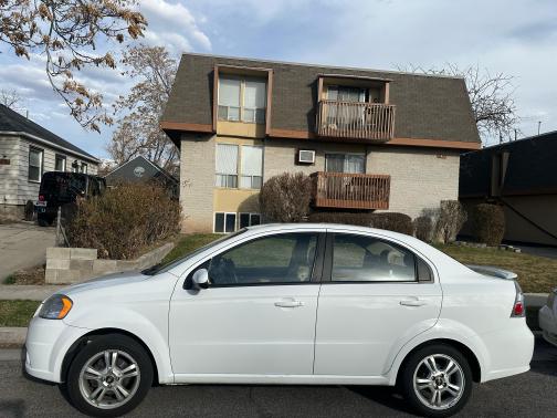 2011 Chevrolet Aveo LT