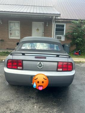 2006 Ford Mustang Base