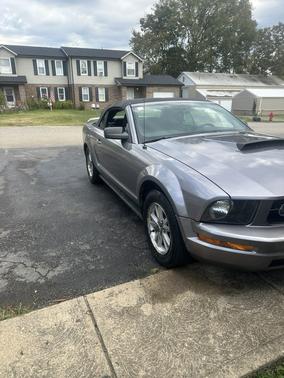 2006 Ford Mustang Base
