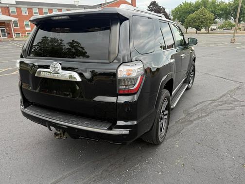 Black 2017 Toyota 4Runner Limited
