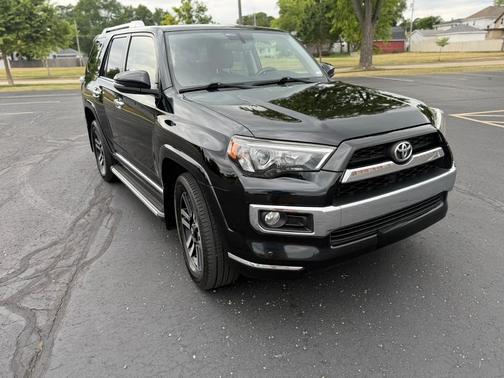 Black 2017 Toyota 4Runner Limited