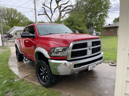 Photo 3 of 4 of 2011 Dodge Ram 2500 SLT