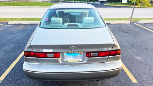 1999 Toyota Camry LE V6