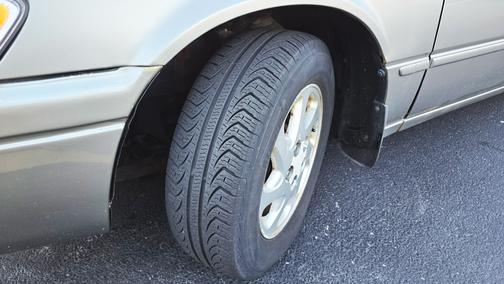 1999 Toyota Camry LE V6