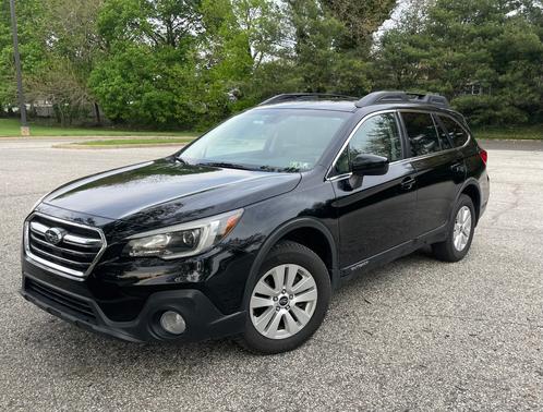 Black 2019 Subaru Outback 2.5i Premium