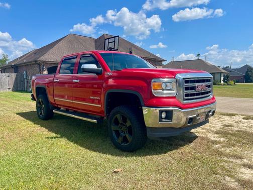 Red 2015 GMC Sierra 1500 SLT