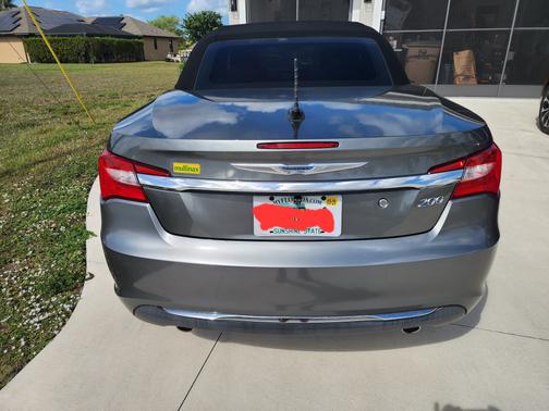 2013 Chrysler 200 Touring