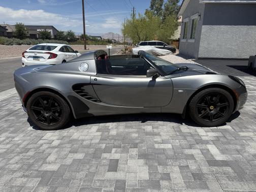 2005 Lotus Elise Base