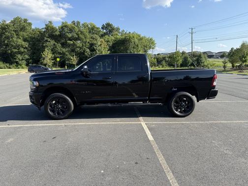 Black 2022 RAM 2500 Big Horn