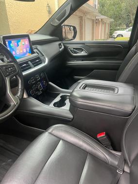 Black 2021 Chevrolet Suburban LT