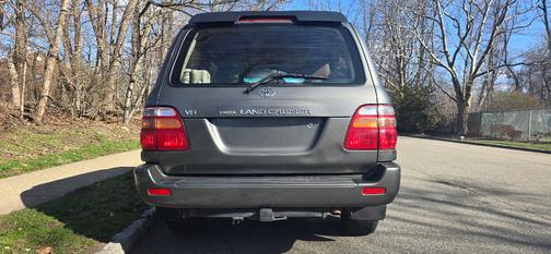 Gray 2001 Toyota Land Cruiser Base