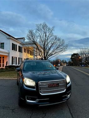 2013 GMC Acadia Denali