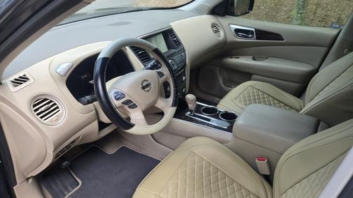 2015 Nissan Pathfinder Platinum