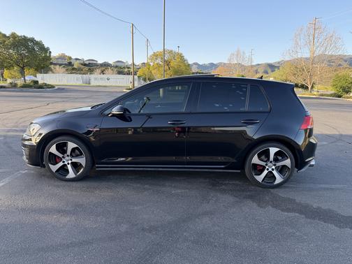 2015 Volkswagen Golf GTI 2.0T Autobahn 4-Door
