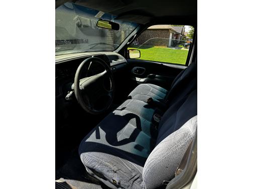 White 1996 Chevrolet 1500 Extended Cab