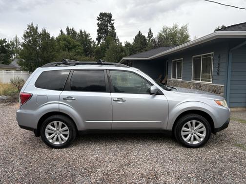 2013 Subaru Forester 2.5X Premium