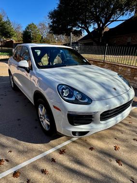 2016 Porsche Cayenne Cayenne