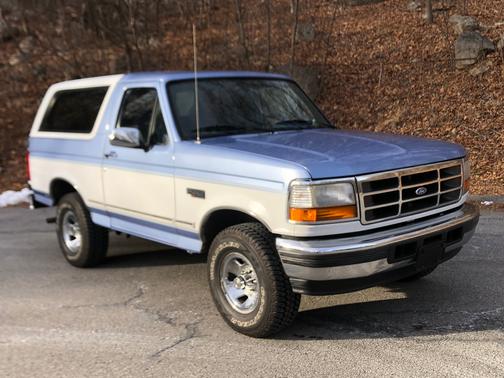 1996 Ford Bronco XLT