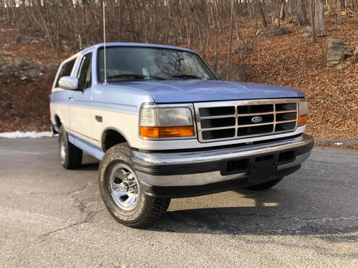 1996 Ford Bronco XLT