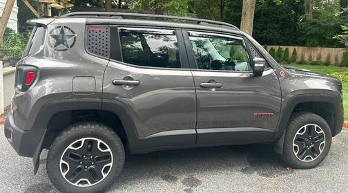 Gray 2017 Jeep Renegade Trailhawk