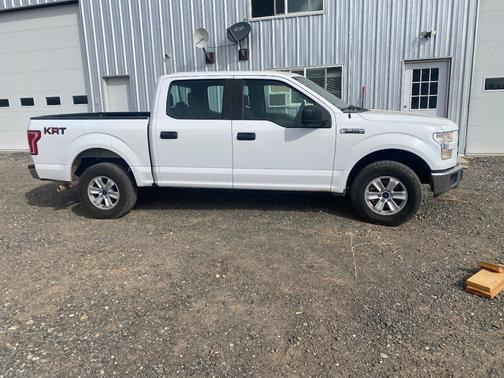 White 2017 Ford F-150 XL