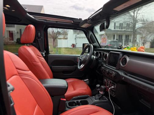 Black 2023 Jeep Wrangler 4xe Rubicon