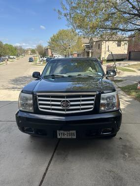 Black 2003 Cadillac Escalade Base