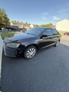 Black 2013 Volkswagen Jetta Base