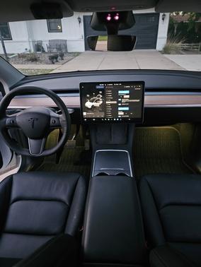 White 2024 Tesla Model Y Long Range