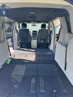 Black 2018 Dodge Grand Caravan SXT