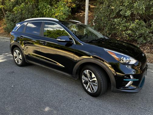 2022 Kia Niro EV EX