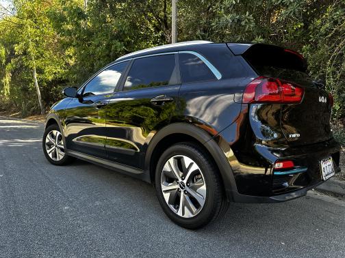 2022 Kia Niro EV EX