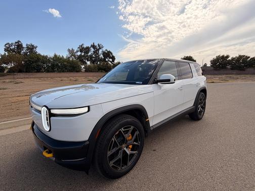White 2027 Rivian R2 Performance