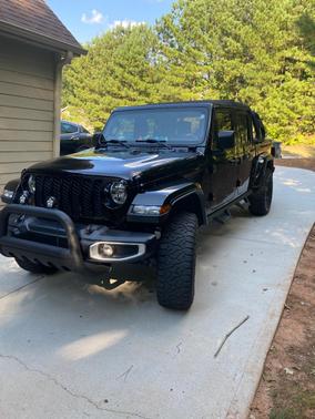 Black 2022 Jeep Gladiator Sport S