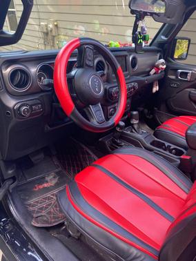 Black 2022 Jeep Gladiator Sport S