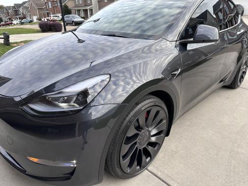 2025 Tesla Model Y Performance